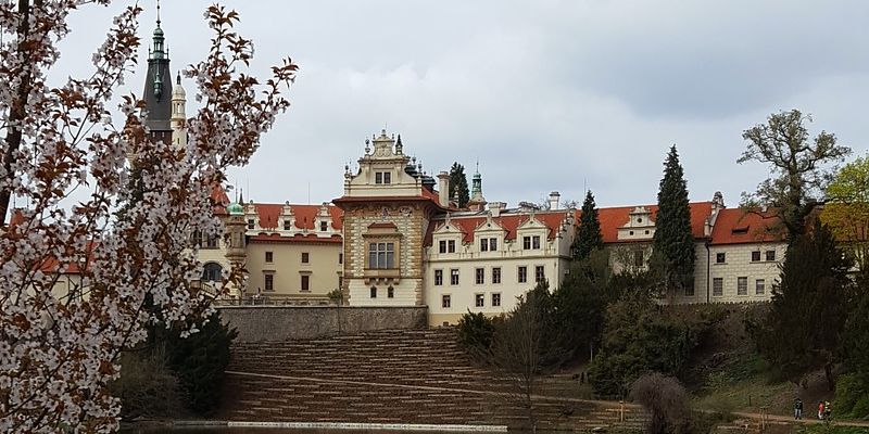 Zamek Průhonice - panorama