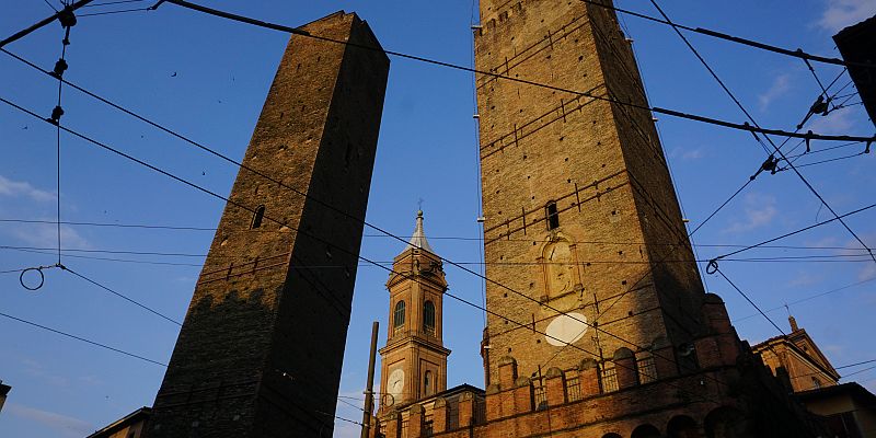 Bolonia - Asinella i Garisenda