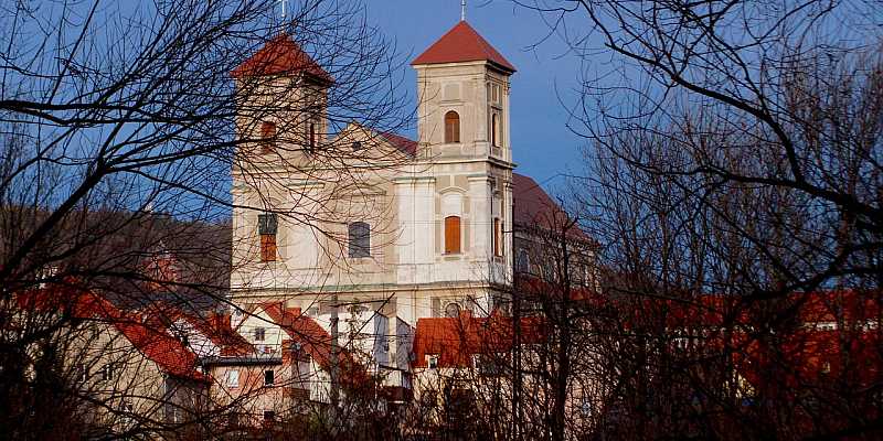 Bardo - Bazylika Nawiedzenia Najświętszej Maryi Panny