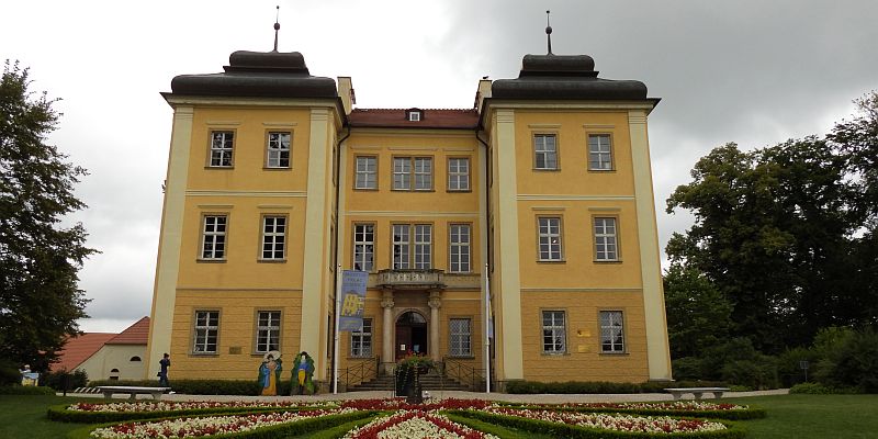 Pałac w Łomnicy - panorama