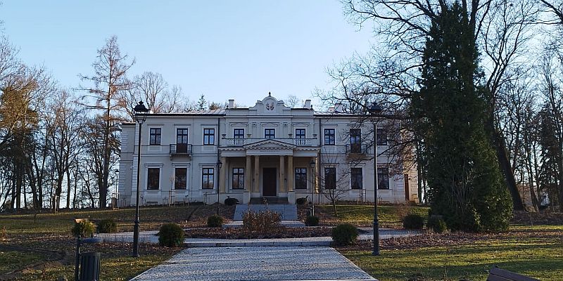 Pałac w Częstocicach - panorama