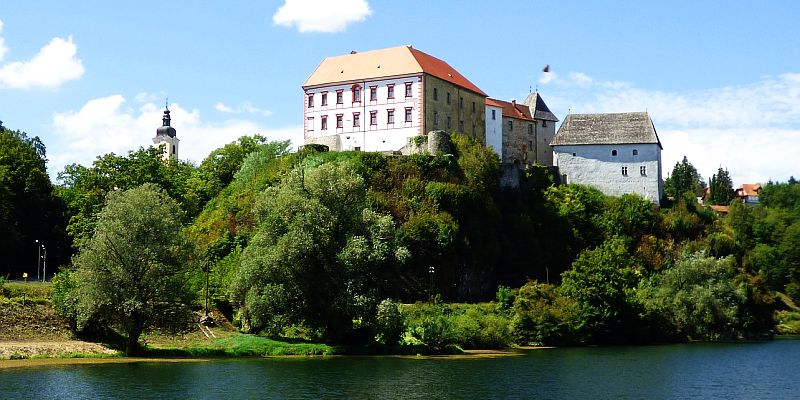 Zamek w Ozalj - panorama